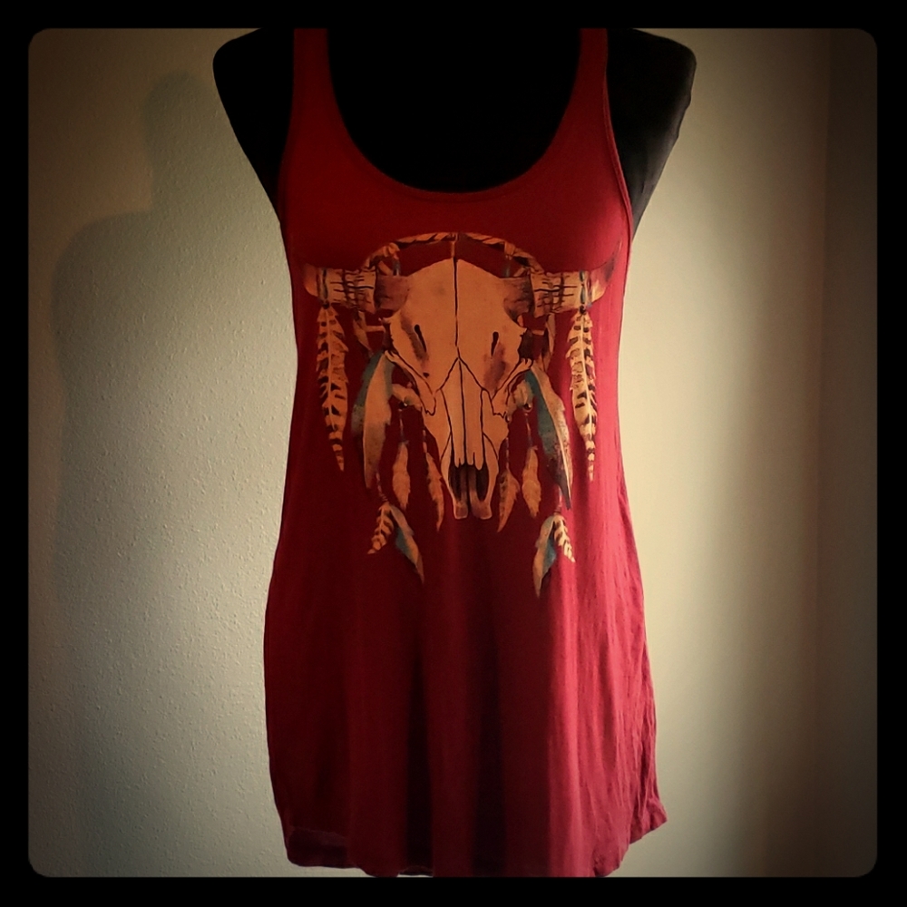 maroon skull tank